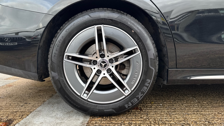 Mercedes-Benz E-Class E200 AMG Line 4dr 9G-Tronic Petrol Saloon